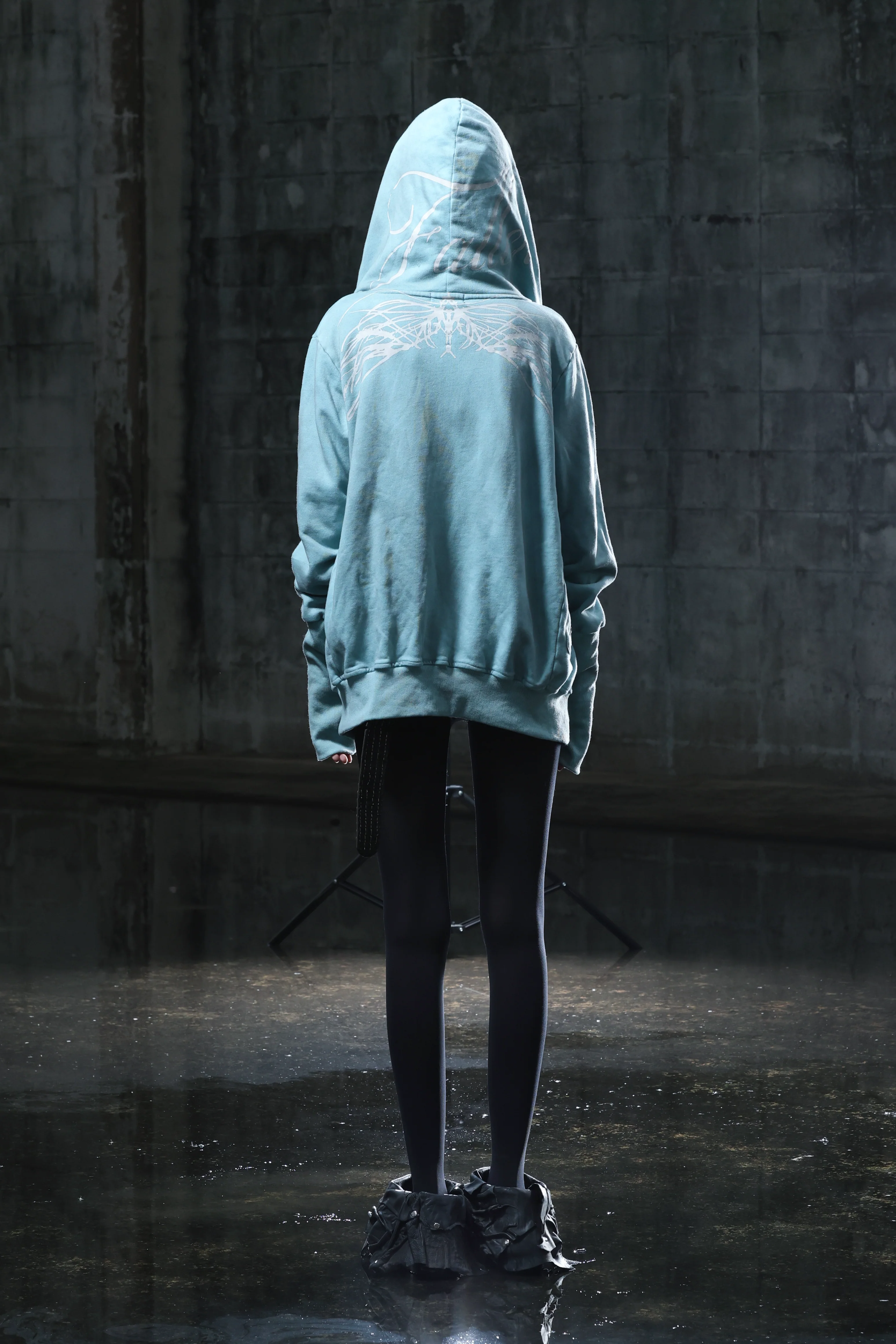 FALLEN ANGEL ZIP UP - Image 9