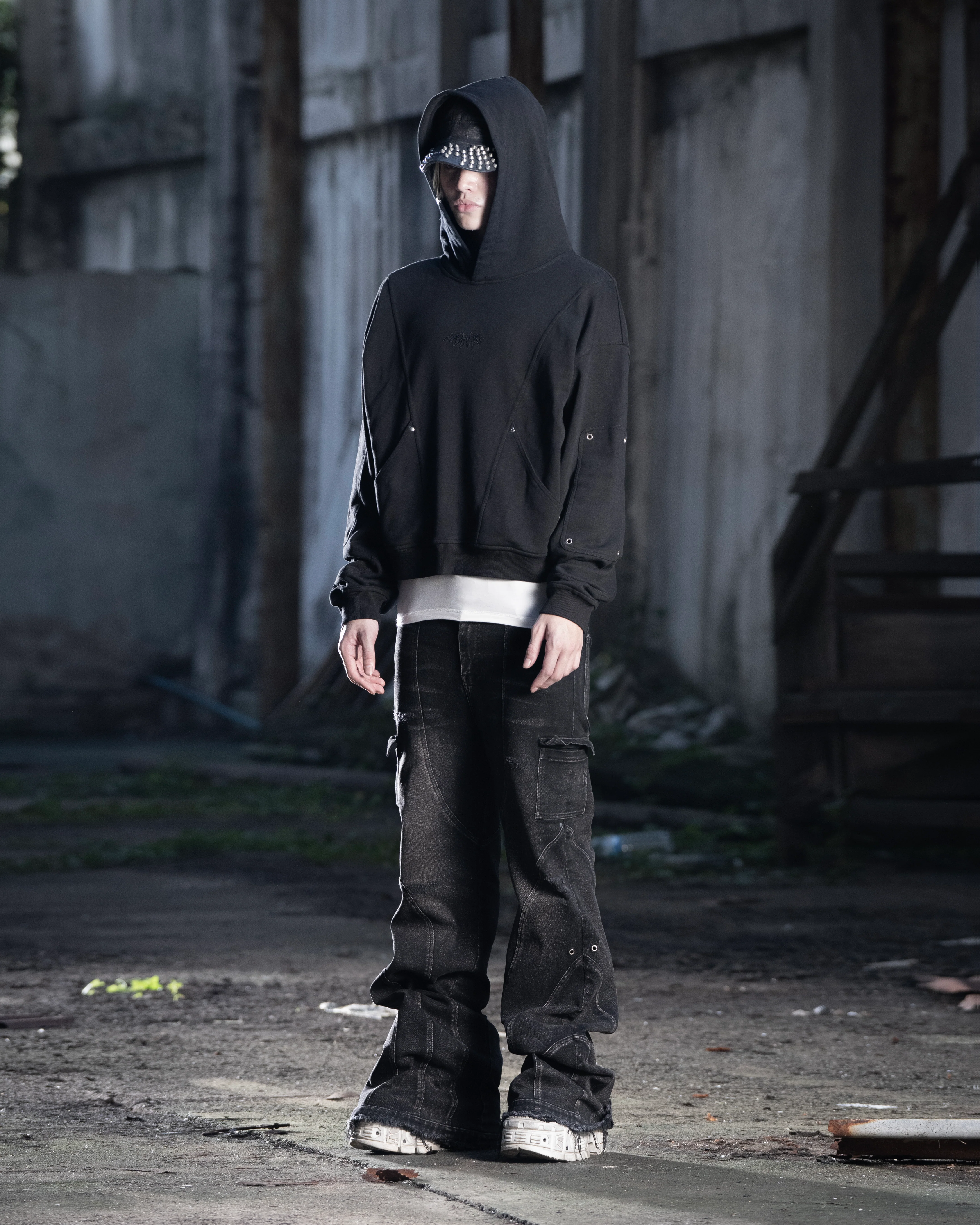 LABYRINTH HOODIE - Image 4