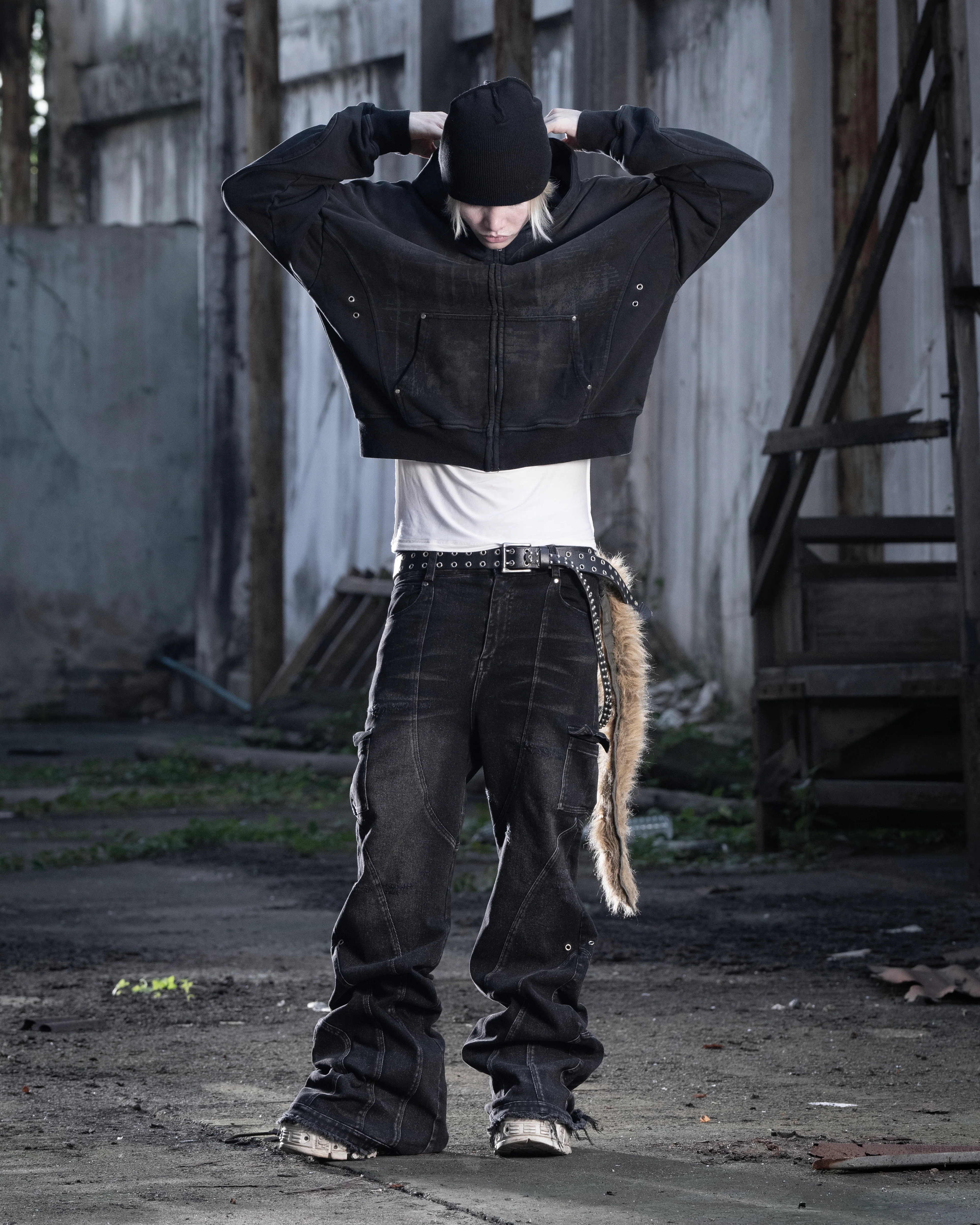 PHANTOM ZIP UP - Image 7