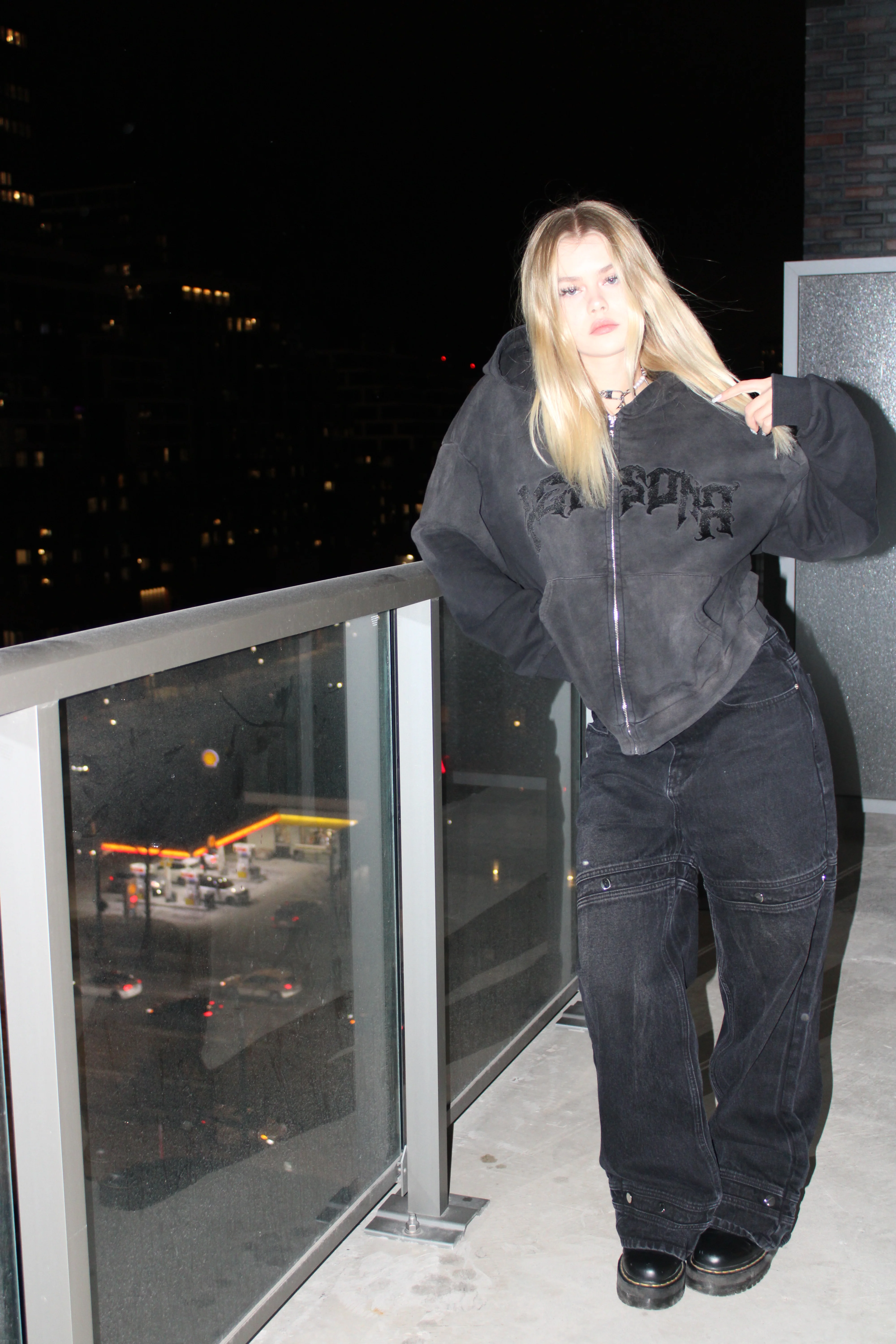 RIVET JEANS - Image 3